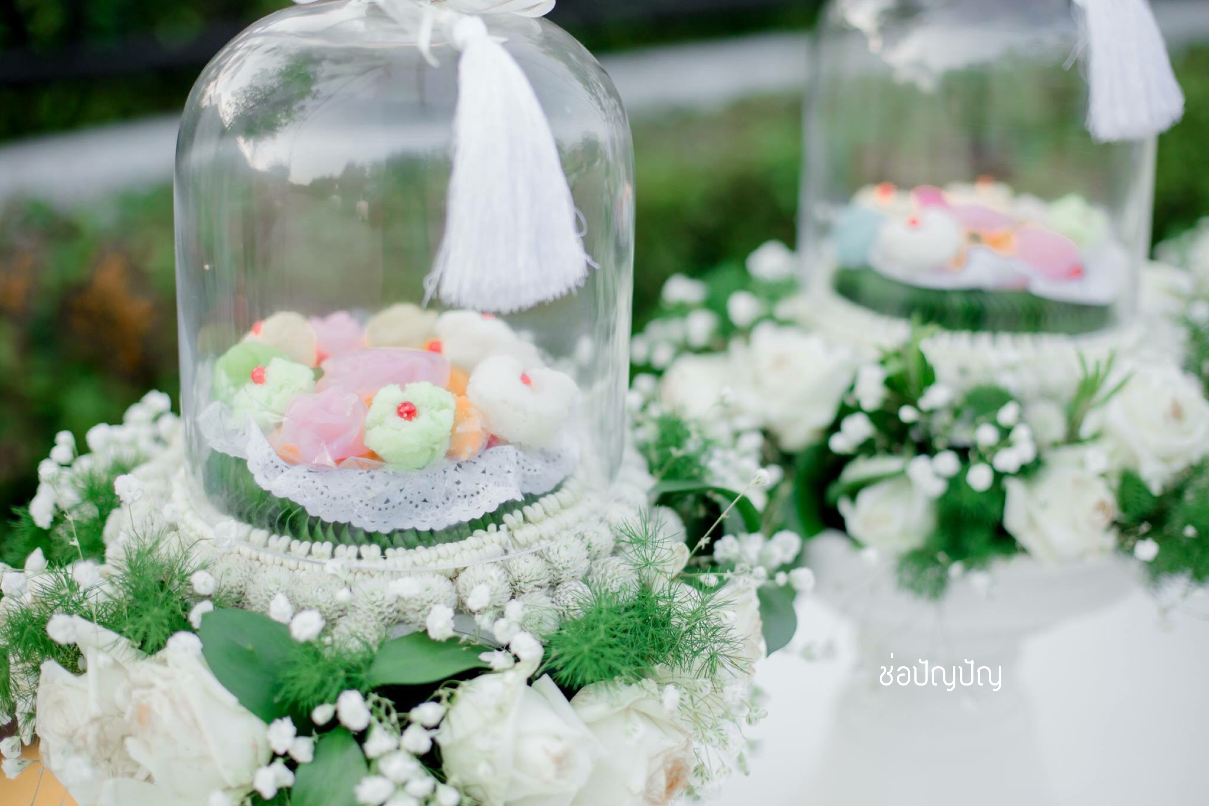 ขันหมากดอกไม้ปัก,ขันหมากสไตร์โมเดิร์น โทนขาวเขียว