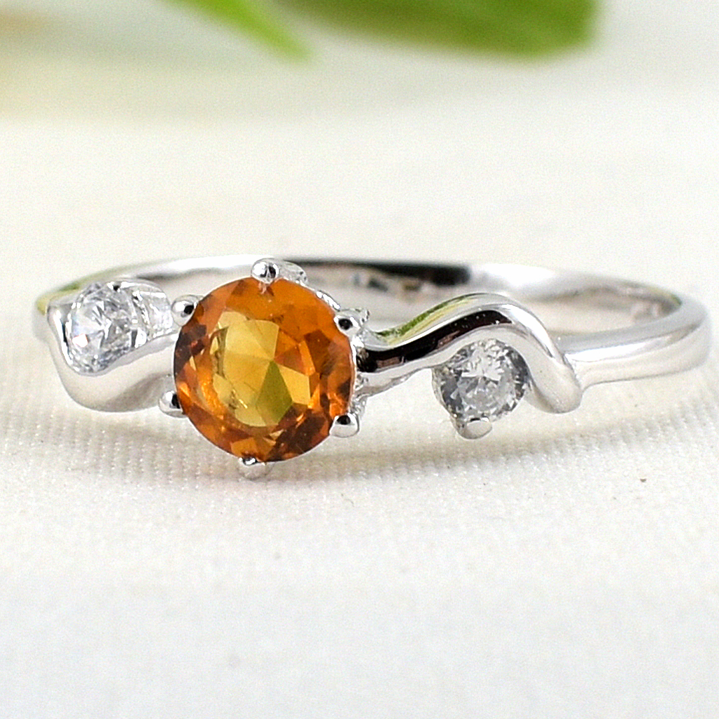 แหวนเงินแท้ราคาถูกชุบทองคำขาว ซิทรินแท้ 0.44 กะรัต เพชรCZ 0.12 กะรัต งานประณีตสวยงาม สั่งผลิตค่ะ