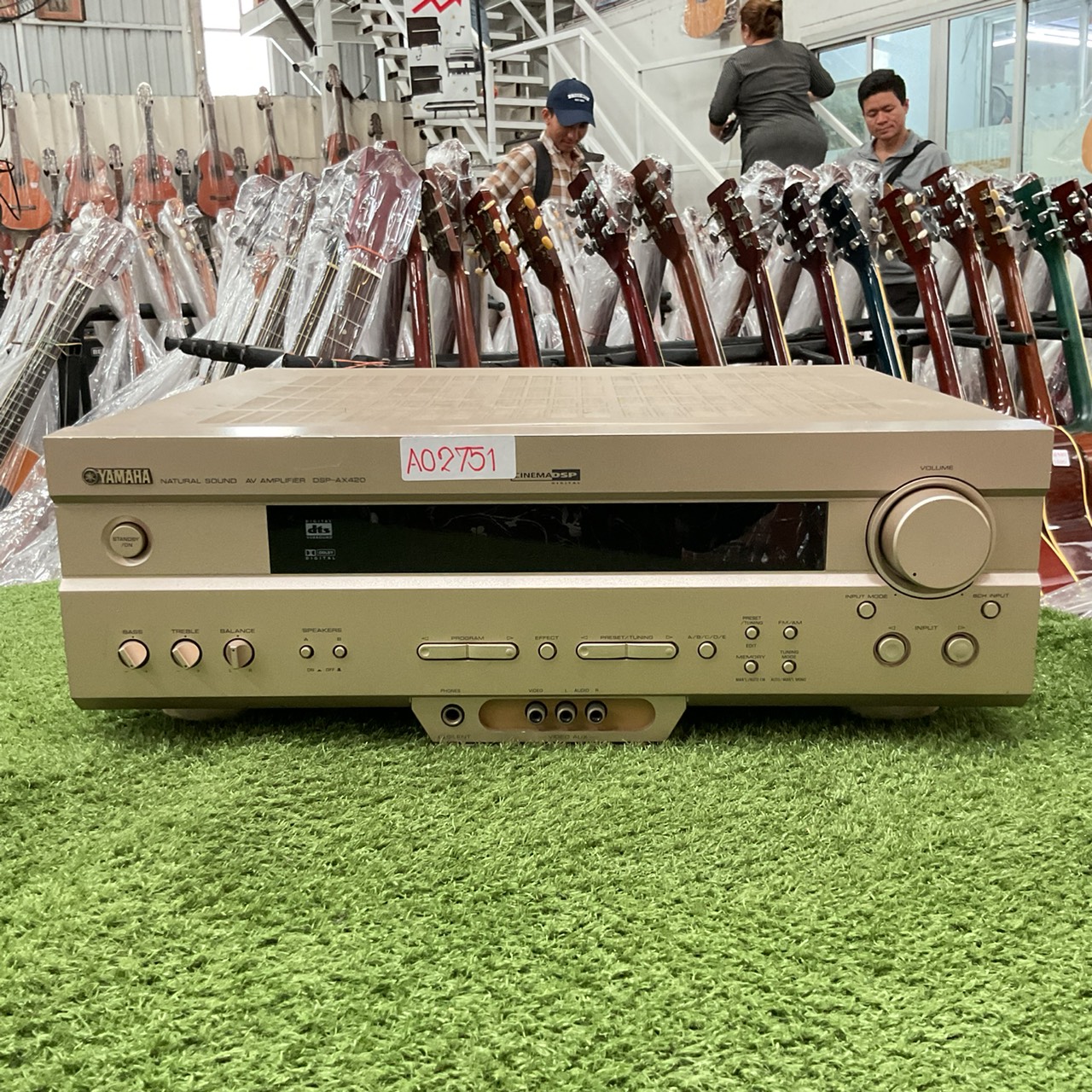 เครื่องขยายเสียง YAMAHA : DSP-AX420