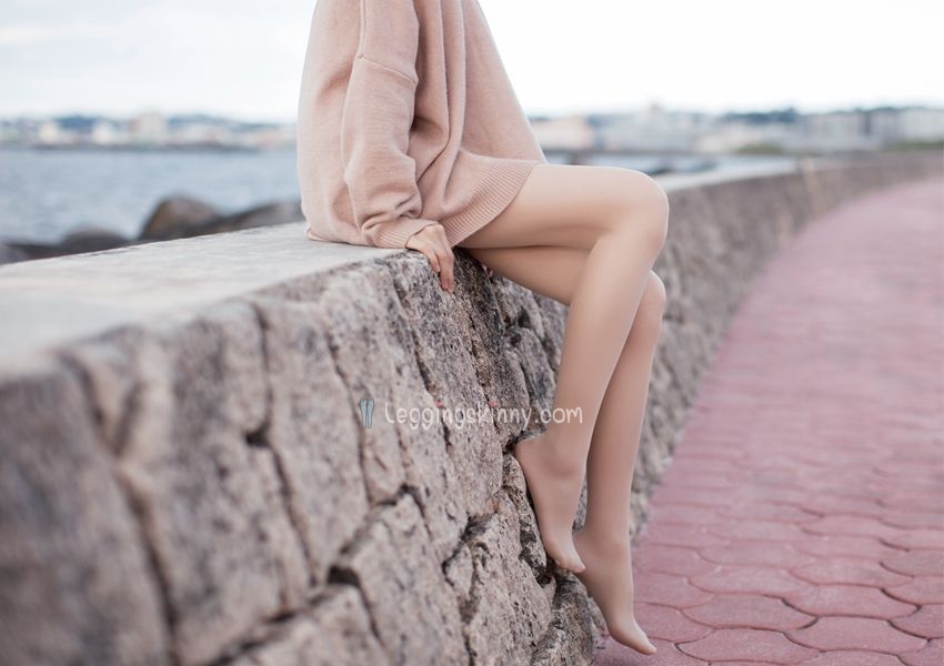 ถุงน่องญี่ปุ่น 10D by JOANNA LONNG มี 4 สี