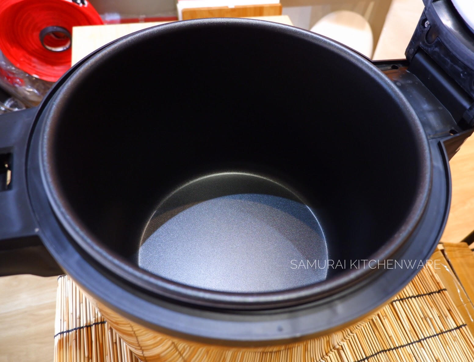 หม้ออุ่นข้าว สไตล์ญี่ปุ่น (23 ลิตร)