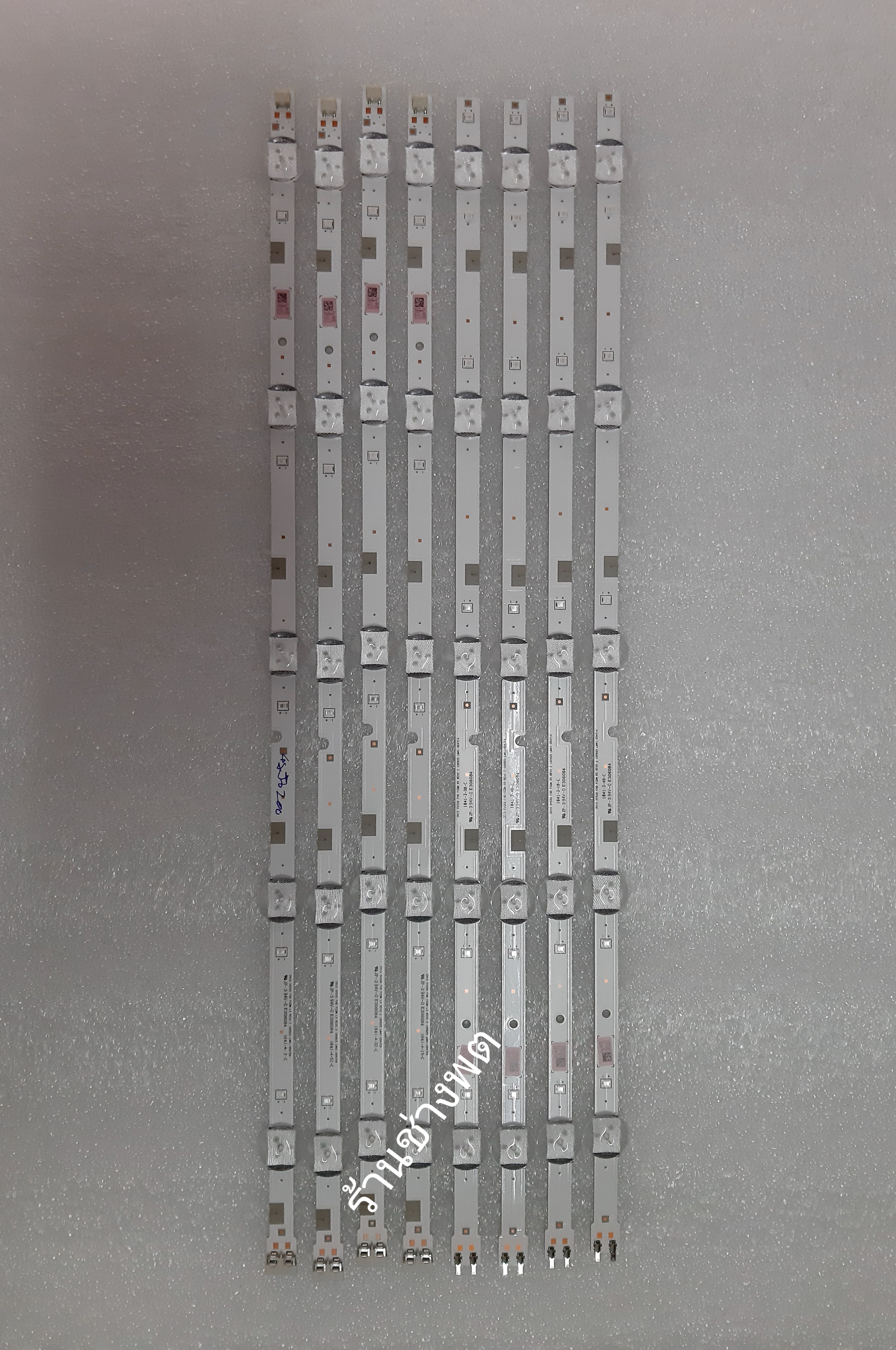 หลอด LED UA48J6200AK