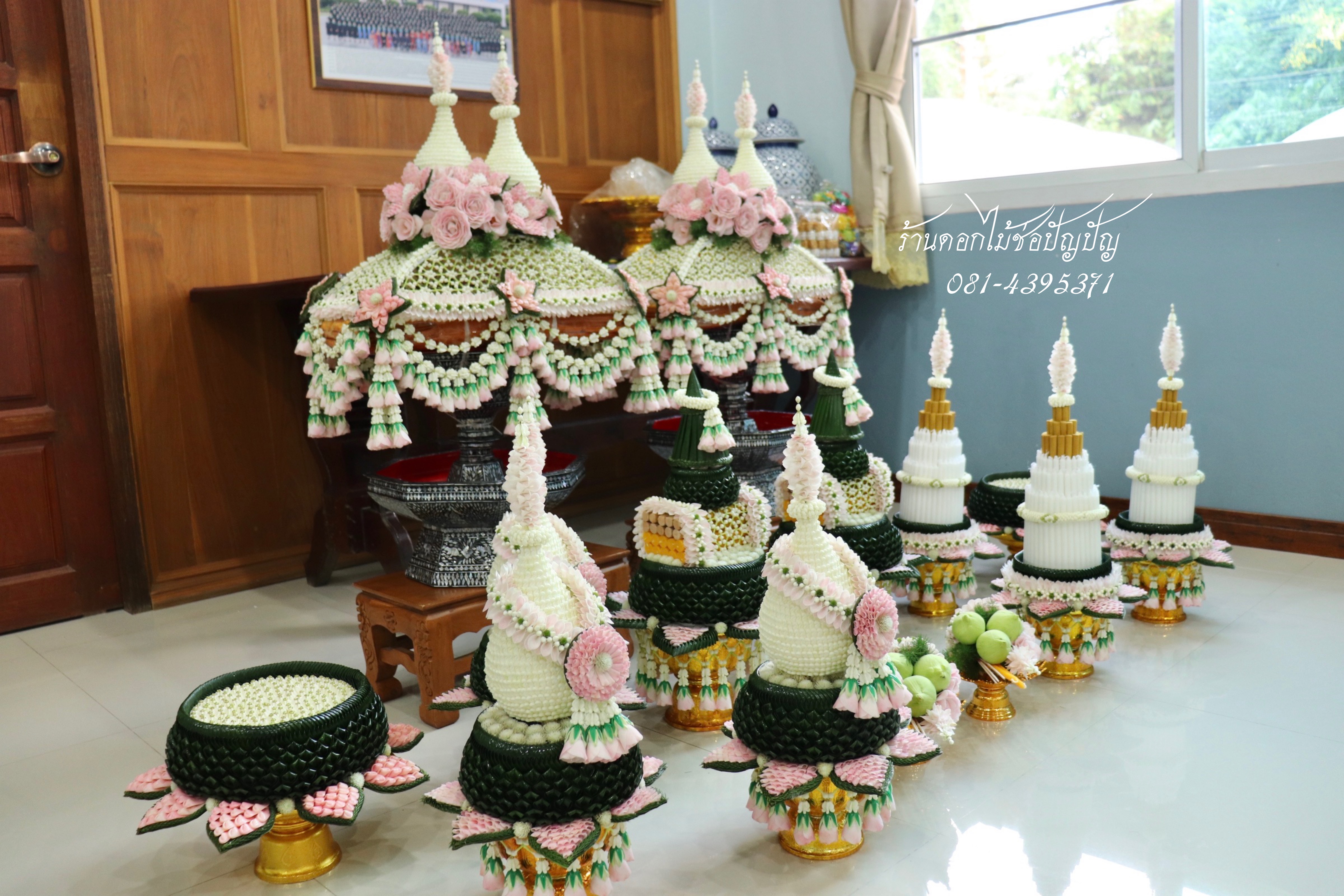 เครื่องบวชดอกไม้สด ชุดD11 (กรณีบวช2องค์)