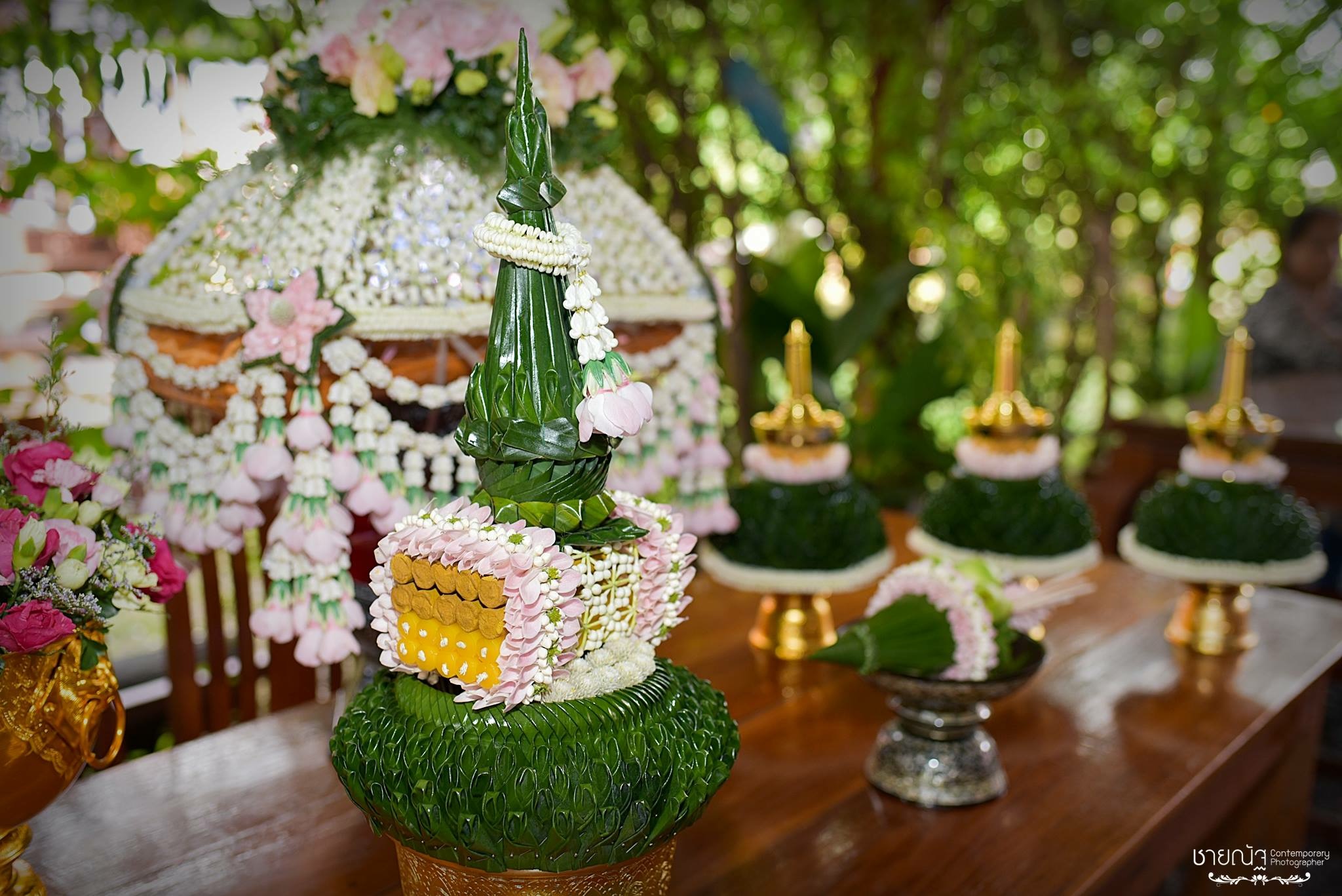 ชุดเครื่องบวชดอกไม้สดสีชมพู (ส่งงาน อ.บางปะอิน จ.พระนครศรีอยุธยา)1-2กค60