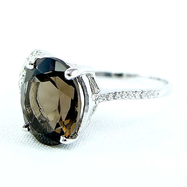 แหวนเงินแท้ราคาถูกชุบทองคำขาว พลอยแท้สโมกกี้ควอทซ์ 3.15 กะรัต เพชรCZ 0.182 กะรัต งานประณีตสวยงาม สั่งผลิตค่ะ