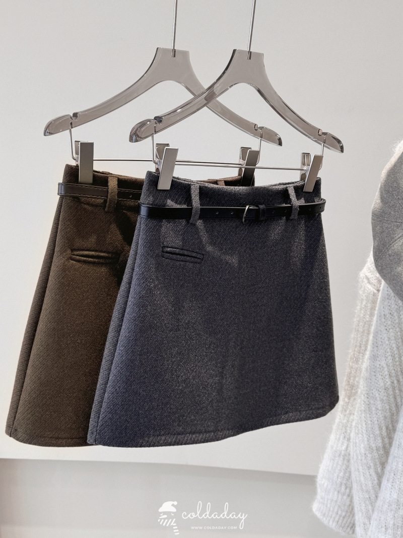 กระโปรงผ้าวูลทรงเอ Belt A-Line Skirt มี 3 สี S-XL
