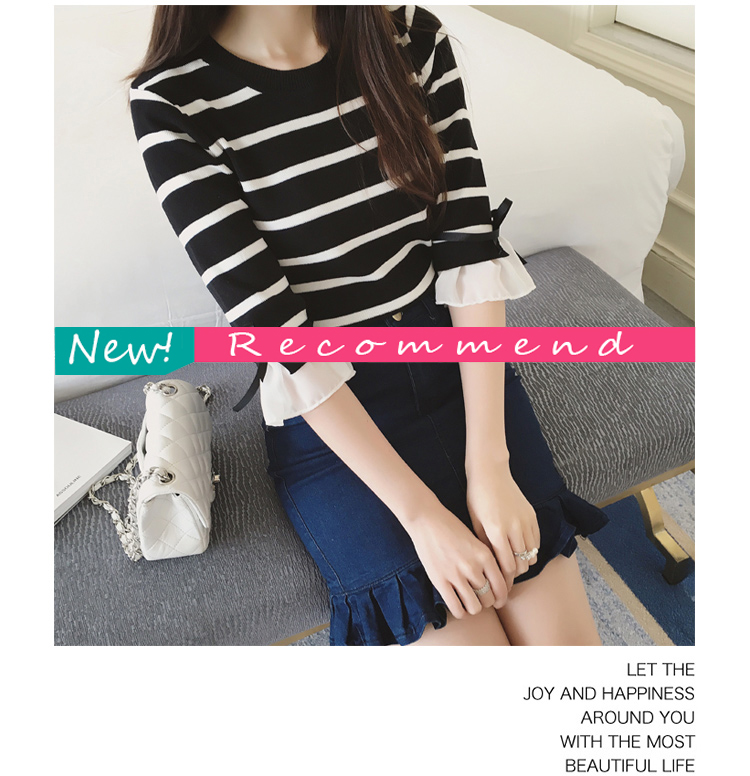 เสื้อยืดแฟชั่นลายริ้วขาวดำ คอกลม แขนสามส่วน ดีเทลแต่งโบว์ที่ปลายแขน ใส่เที่ยว หรือลำลอง สวยหวานน่ารักสไตล์เกาหลี