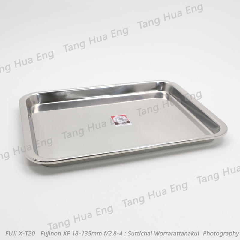 ถาดเหลี่ยม 16 นิ้วตราหัวม้าลาย