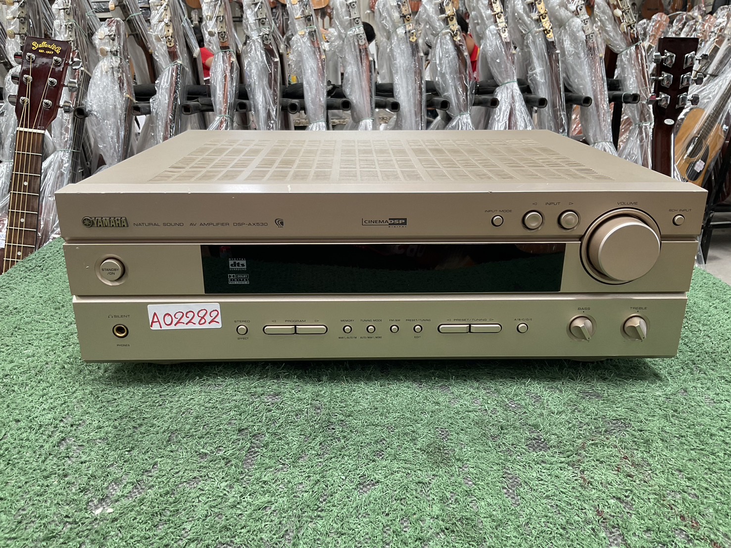 เครื่องขยายเสียง YAMAHA : DSP-AX530