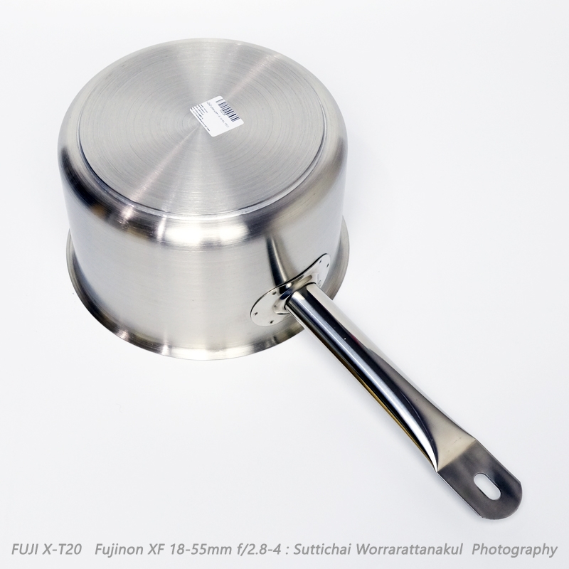 หม้อด้ามสเตนเลส + ฝา ขนาด 20 ซม. รุ่นหนา YK03A-200