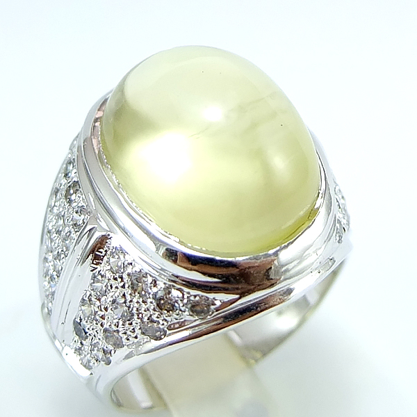 แหวนเงินแท้ราคาถูกชุบทองคำขาว พลอยแท้เลมอนควอทซ์ 19.35 กะรัต เพชรCZ 0.72 กะรัต งานประณีตสวยงาม สั่งผลิตค่ะ