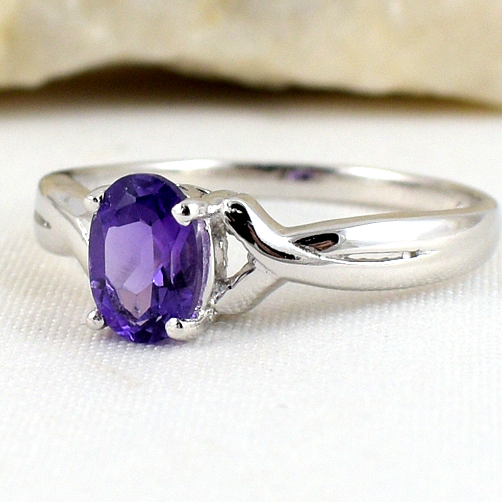 แหวนเงินแท้ราคาถูกชุบทองคำขาว แอมิทิสต์แท้ 0.75 กะรัต งานประณีตสวยงาม สั่งผลิตค่ะ