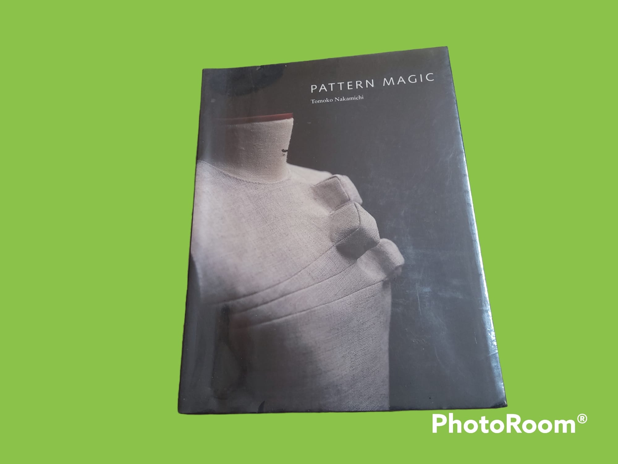 หนังสือแฟชั่น PATTERN MAGIC