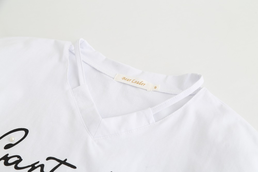 ชุดเซ็ต เสื้อขาวแขนสั้น+กระโปรง พอง