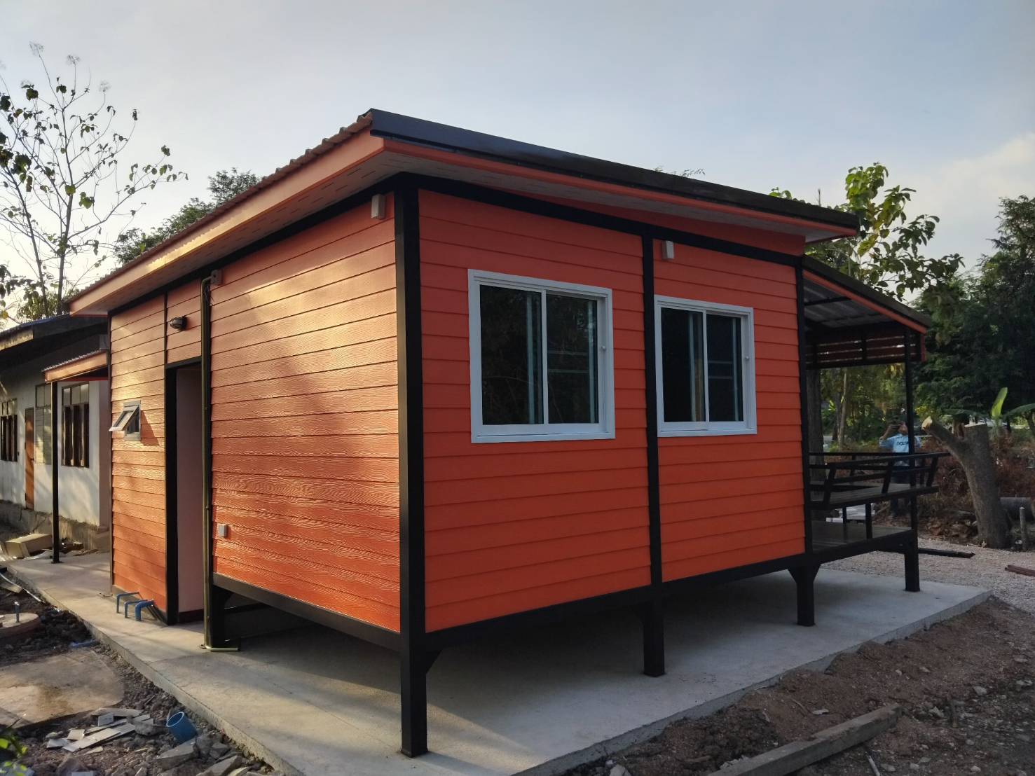 1นอน1ระเบียง1ห้องครัวเปิด1ห้องน้ำ1ที่จอดรถฟรีติดตั้ง