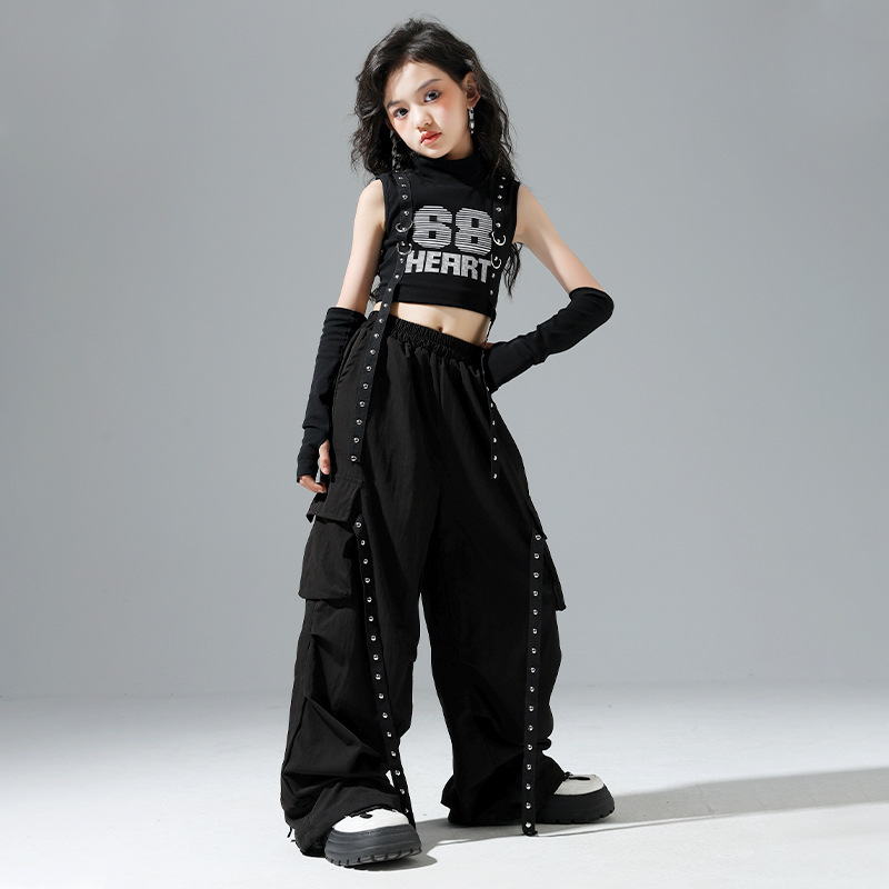 Friendly4kid พร้อมส่ง***ชุดเต้น set เสื้อ+กางเกง สีดำสไตล์สตรีทแดนซ์