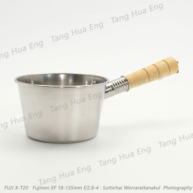 หม้อด้ามสเตนเลส 304 ด้ามไม้ ขนาด 1 ลิตร