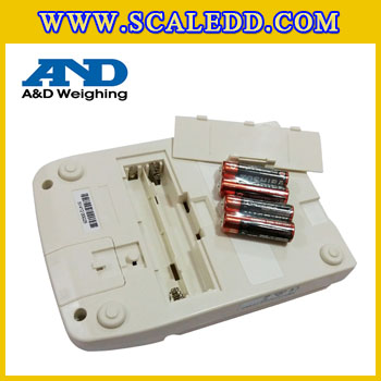 เครื่องชั่งน้ำหนักดิจิตอล พิกัดน้ำหนัก 510กรัม ยี่ห้อ AND รุ่น HT ความละเอียด0.1g แท่น13.2x13cm.