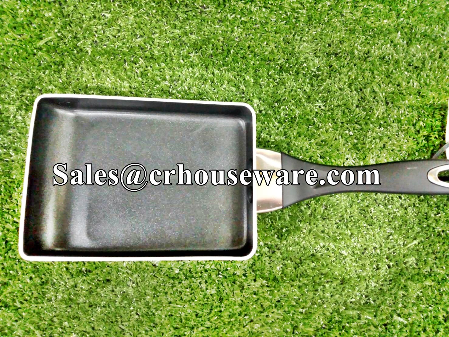 กระทะทำไข่ม้วน พร่อมตะหลิวซิลิโคน รหัส 008-MEYER-093