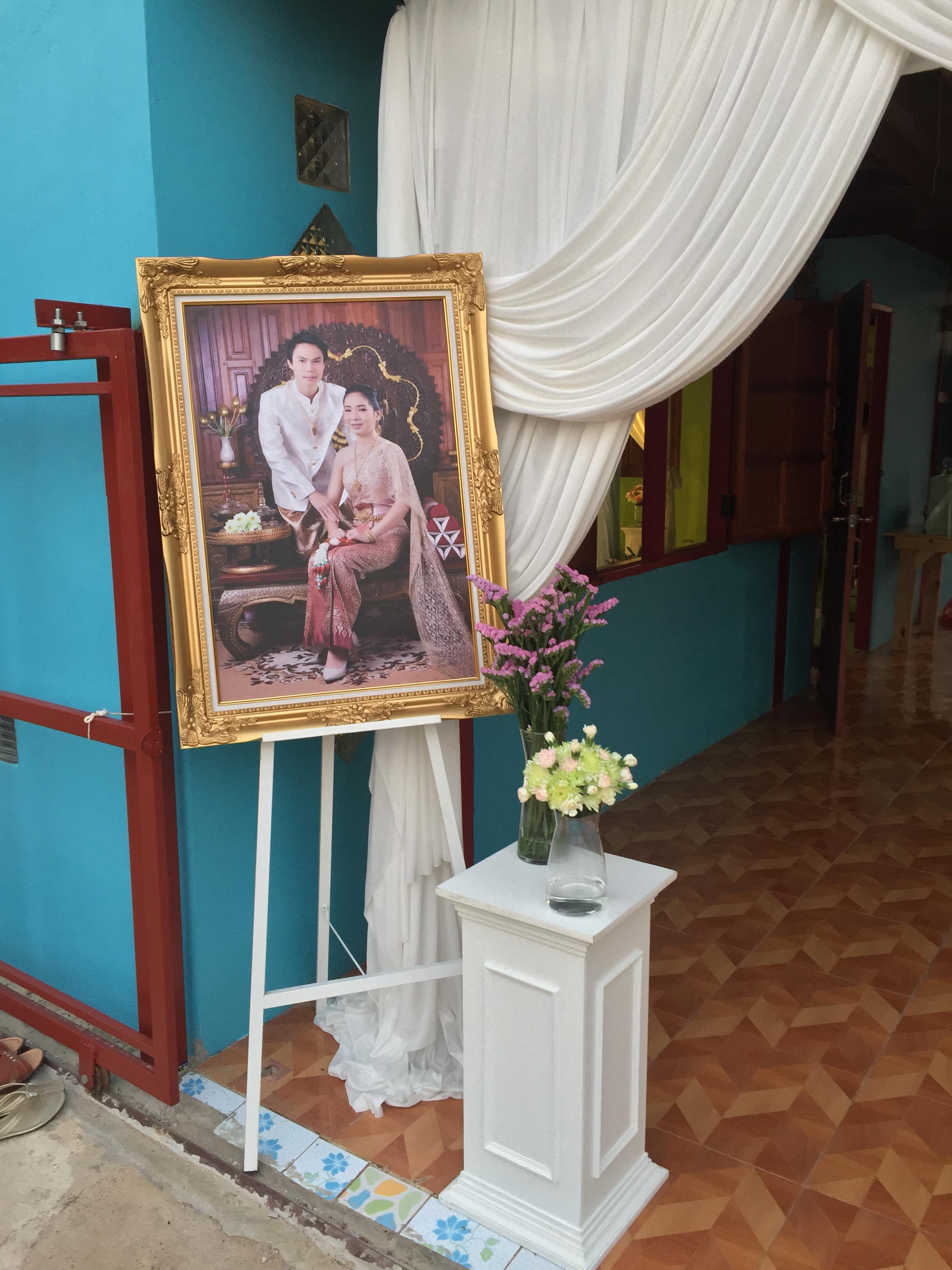 Backdropหลั่งน้ำสังข์ แบบโดมผ้า งานแต่งคุณอุ้ม คุณกอล์ฟ 25กพ61 (อ.บัวใหญ่ จ.นครราชสีมา)