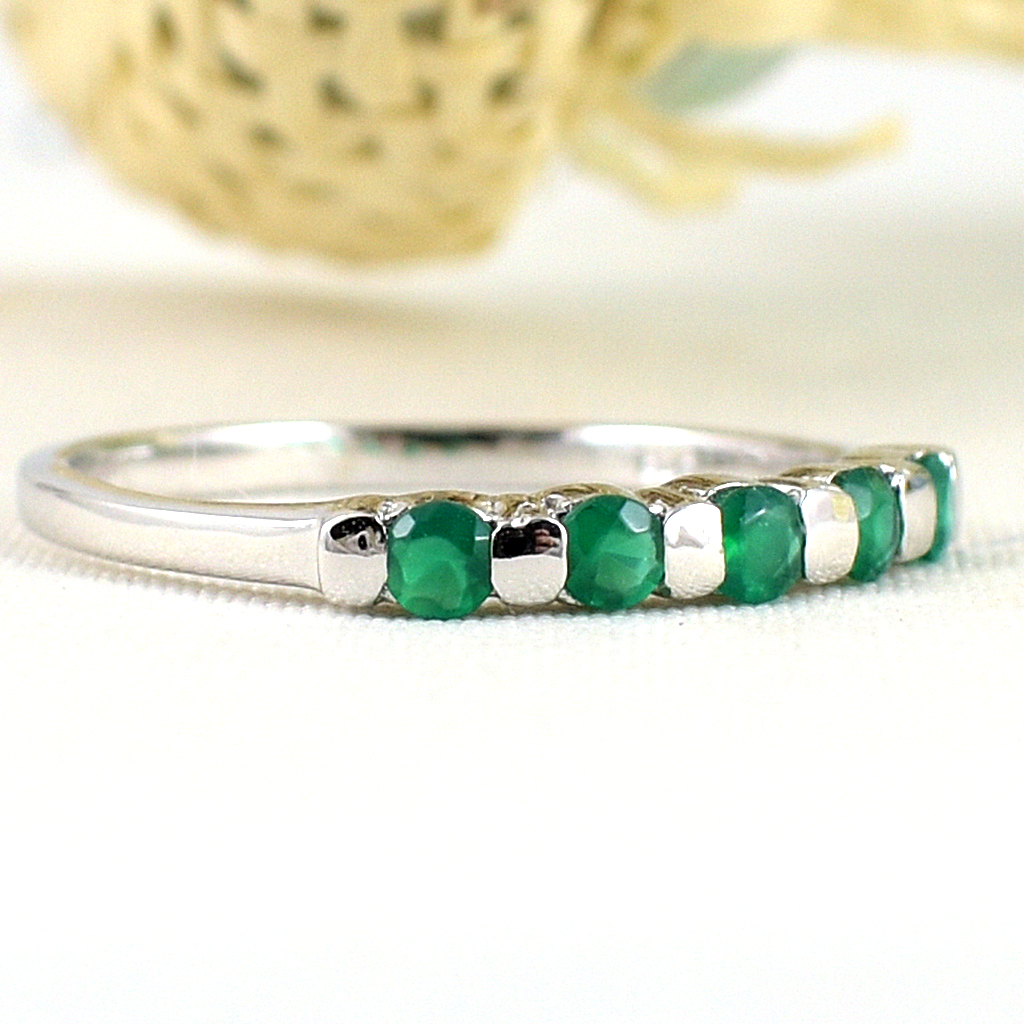 แหวนเงินแท้ราคาถูกชุบทองคำขาว พลอยแท้กรีนอะเกท 0.50 กะรัต งานประณีตสวยงาม สั่งผลิตค่ะ