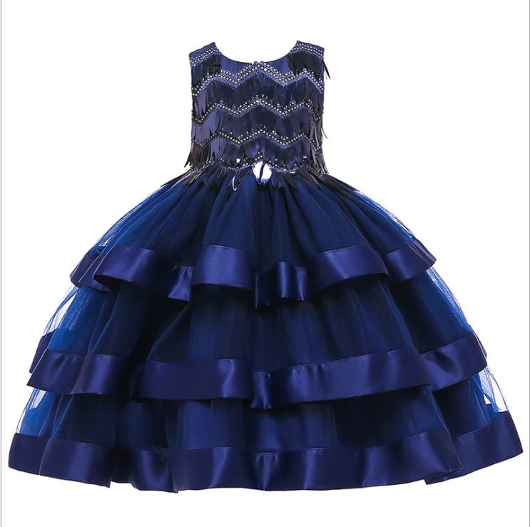 ชุดออกงานเด็ก เดรสระบายชั้น แต่งขนนก