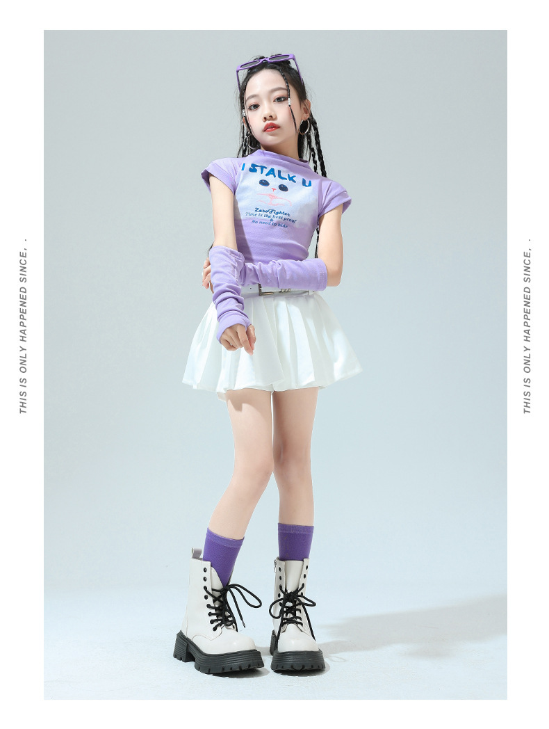 พร้อมส่ง***ชุดเต้น ลายแมว สไตล์เกาหลี เซ็ตเสื้อTKIAULS+กางเกงกระโปรง