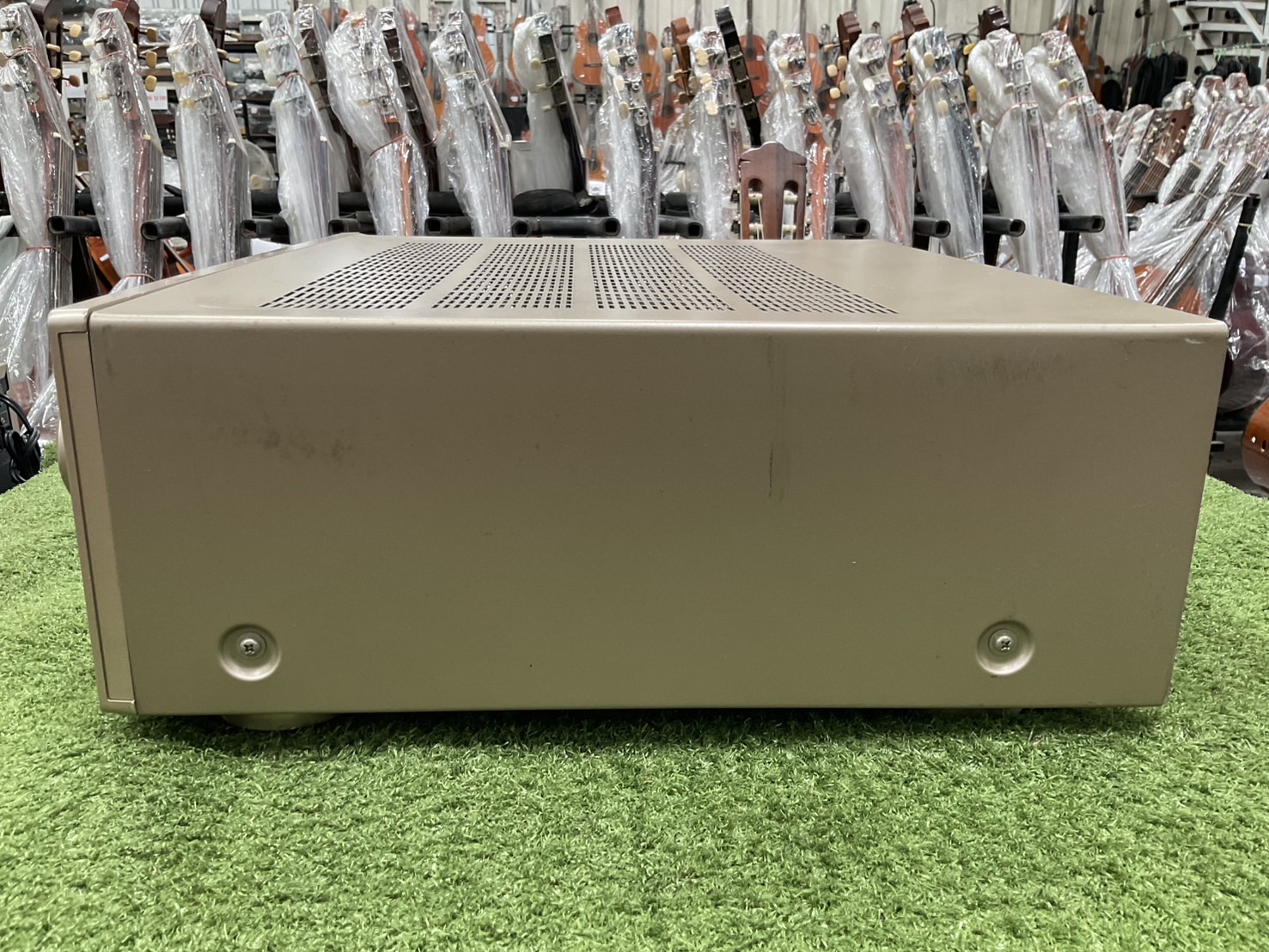 เครื่องขยายเสียง YAMAHA : DSP-AX450