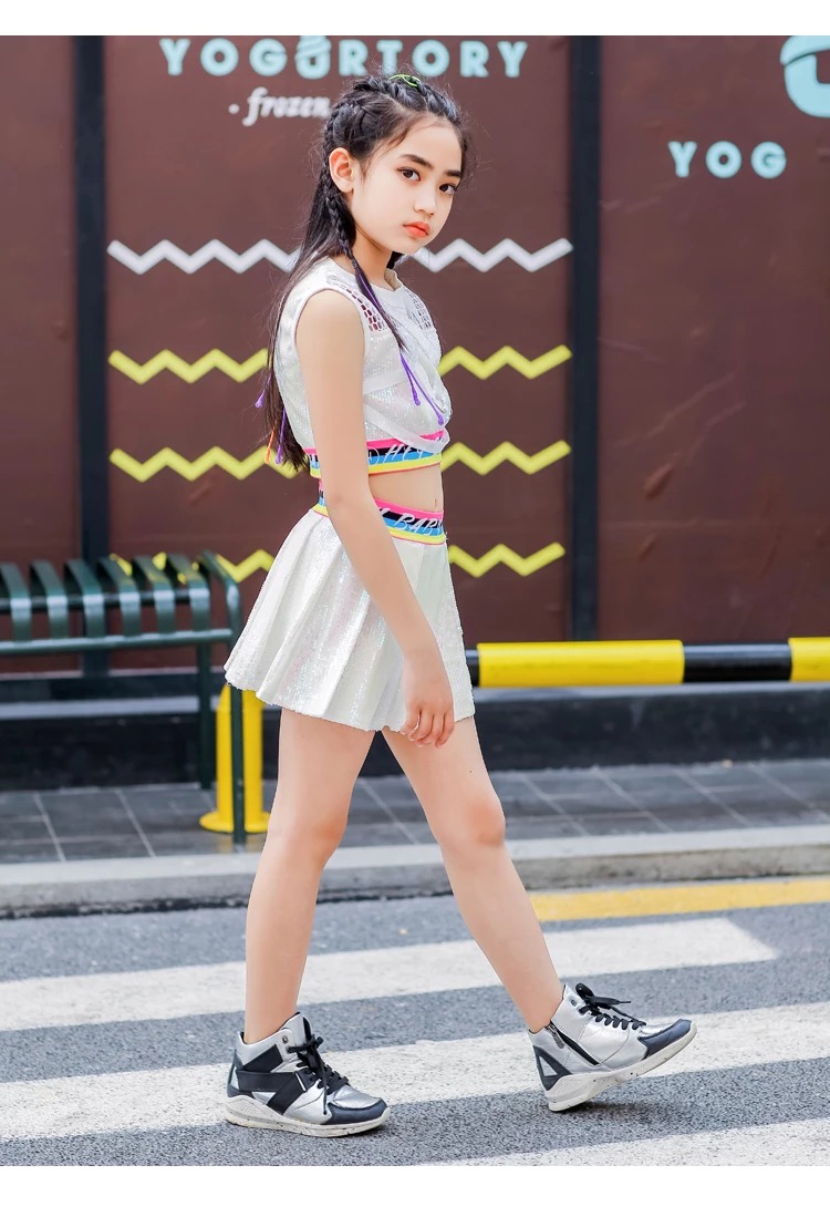 พร้อมส่ง ชุดเต้น เสื้อกล้าม+กางเกงกระโปรง ปักเลื่อม