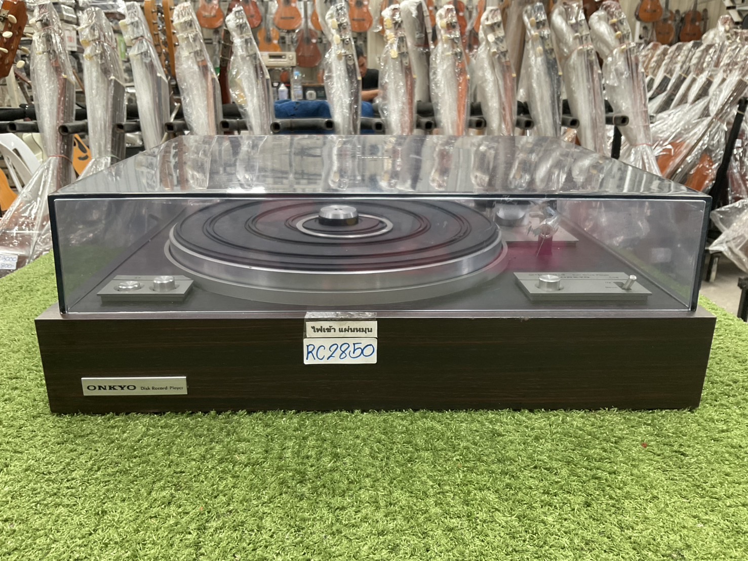 เครื่องเล่นแผ่นเสียง ONKYO : CP-250A