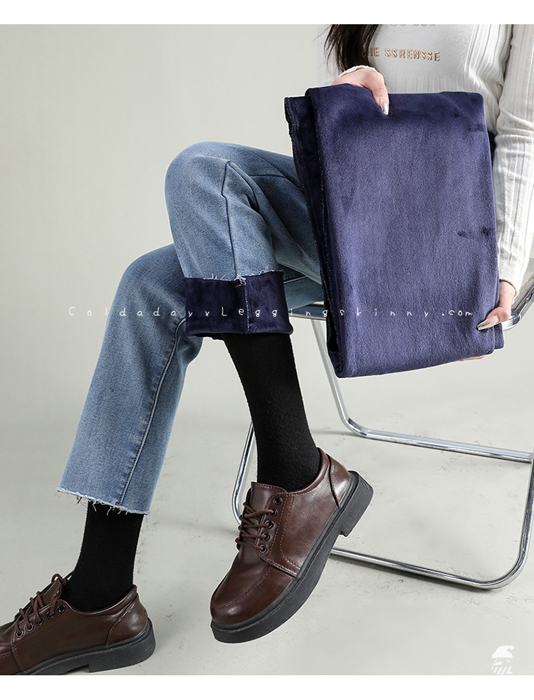 Straight Cut Jeans กางเกงยีนส์กันหนาวทรงตรง 5 ส่วน