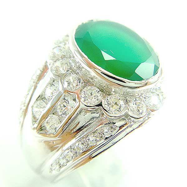 แหวนเงินแท้ราคาถูกชุบทองคำขาว พลอยแท้กรีนอะเกท 4.80 กะรัต เพชรCZ 1.36 กะรัต งานประณีตสวยงาม สั่งผลิตค่ะ