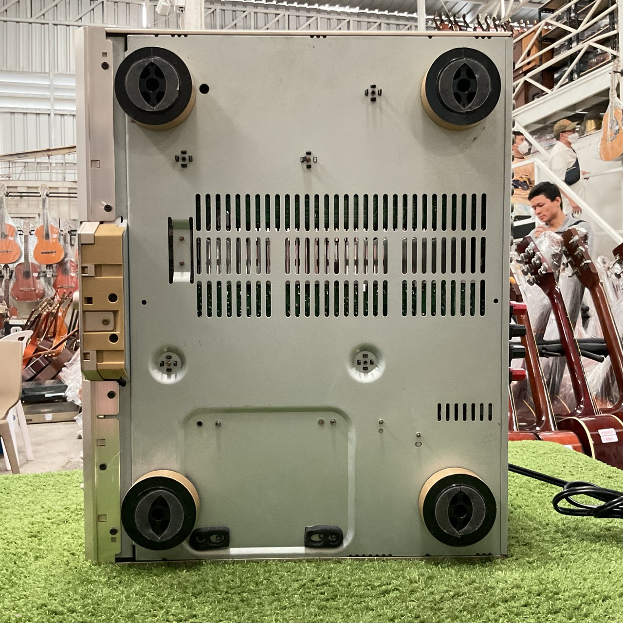 เครื่องขยายเสียง YAMAHA : DSP-AX620