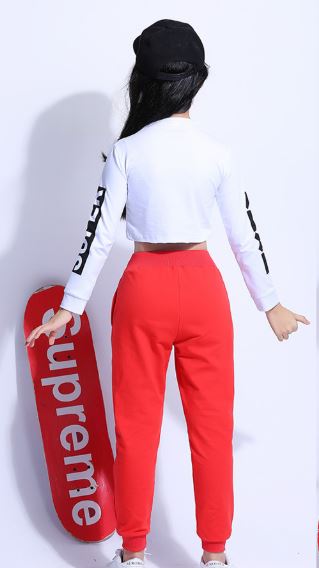 พร้อมส่ง ชุดเต้น ชุดฮิปฮอป สีขาวแขนยาวสีแดง+กางเกง