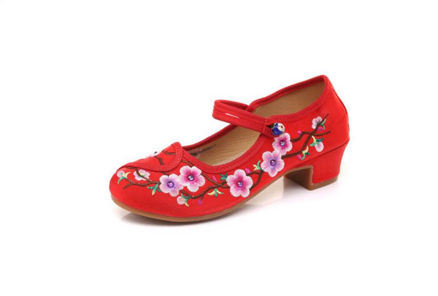 รองเท้าจีน ลายดอก เสริมส้ม