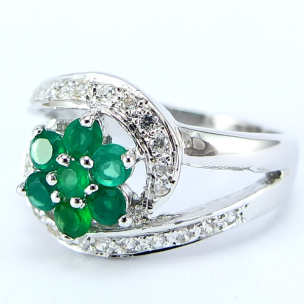 แหวนเงินแท้ราคาถูกชุบทองคำขาว พลอยแท้กรีนอะเกท 0.42 กะรัต เพชรCZ 0.24 กะรัต งานประณีตสวยงาม สั่งผลิตค่ะ