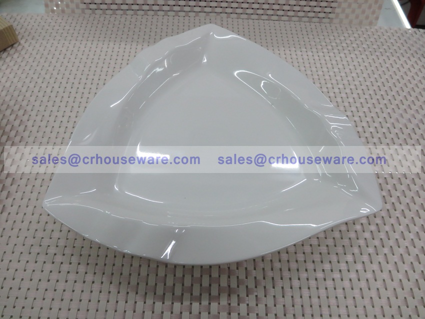 จานสามเหลี่ยม 11 นิ้ว 017-PX-62411