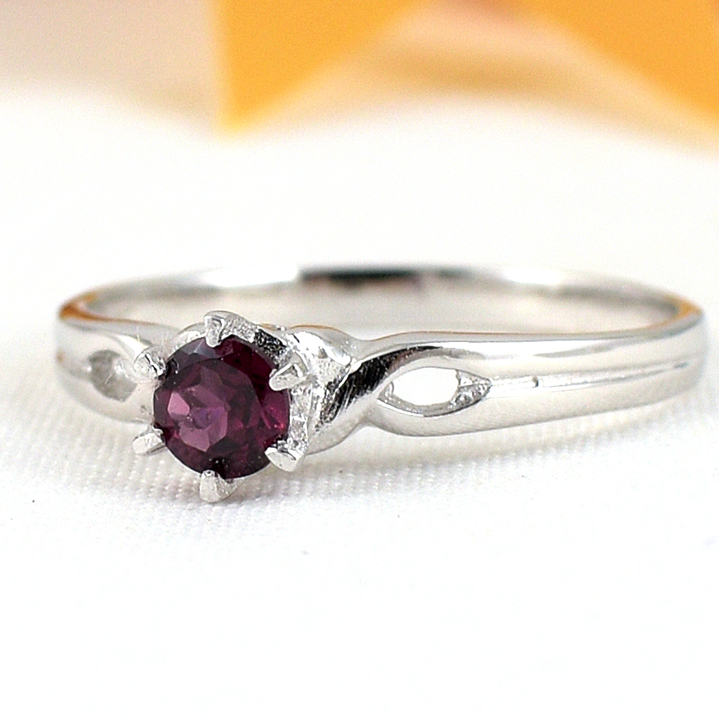 แหวนเงินแท้ราคาถูกชุบทองคำขาว โรโดไลท์การ์เน็ตแท้ 0.35 กะรัต งานประณีตสวยงาม สั่งผลิตค่ะ