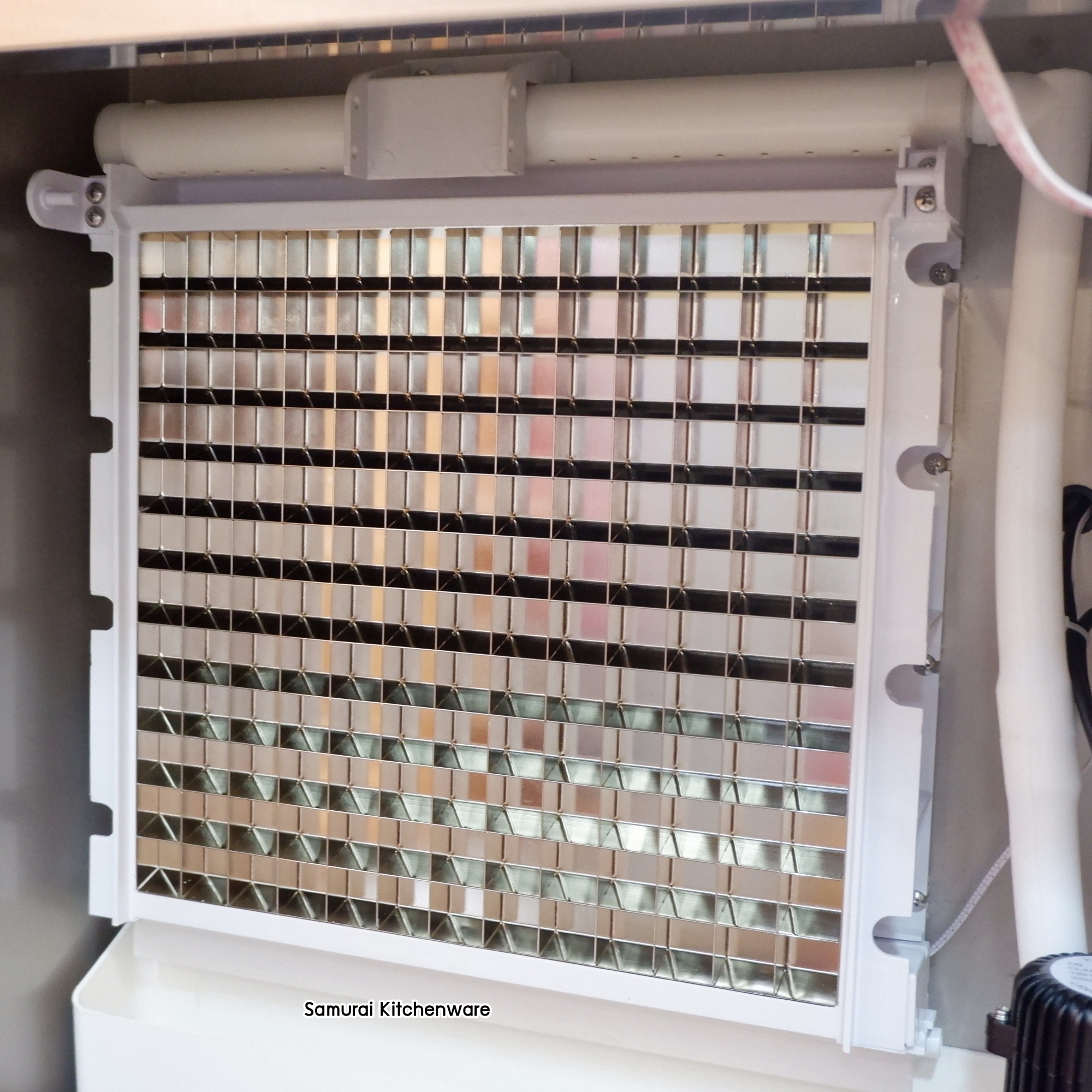 เครื่องทำน้ำแข็ง รุ่น CUBE-200