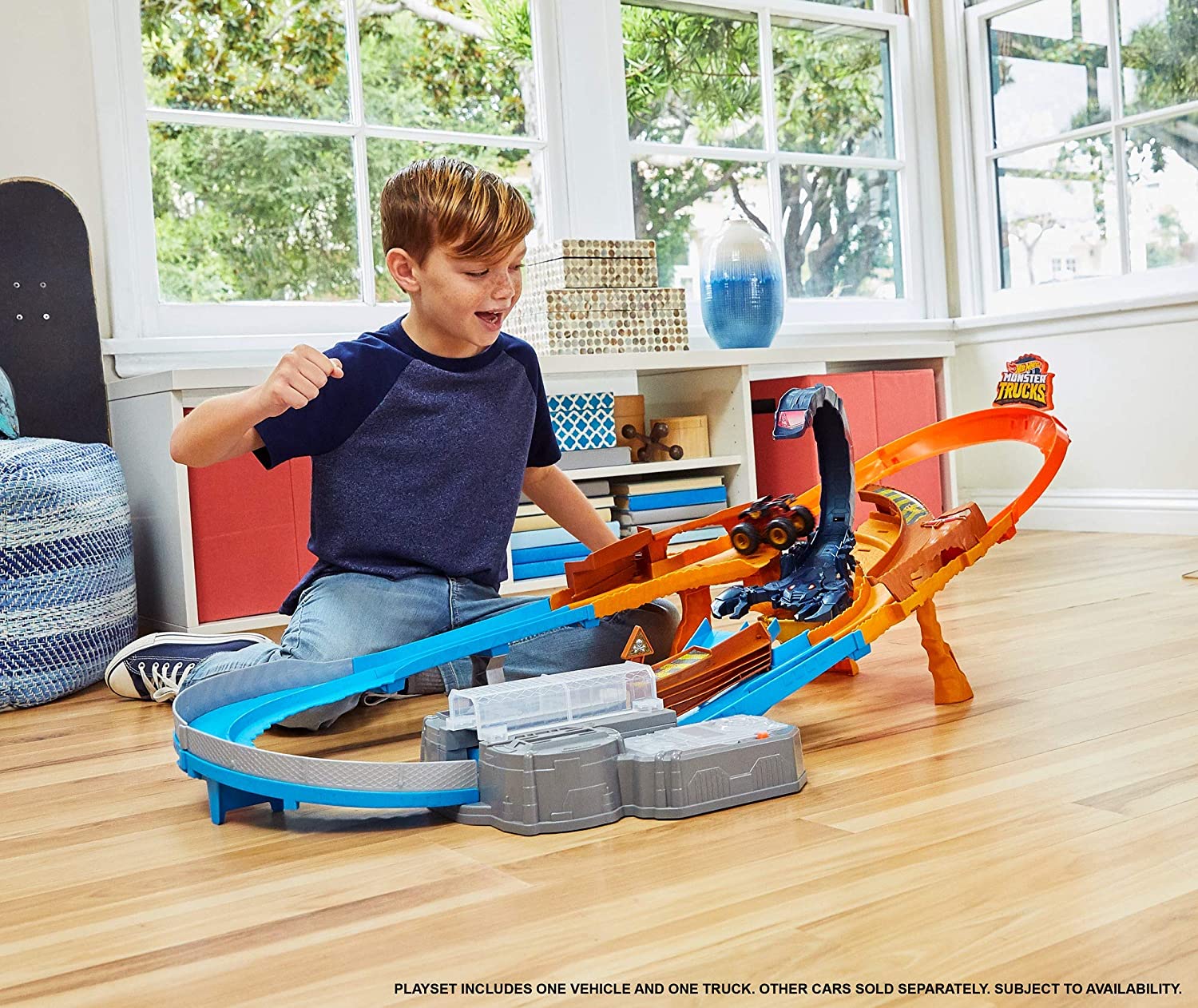 Hot Wheels Monster Trucks Scorpion Sting Raceway Track Set