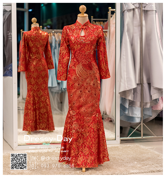 รหัส ชุดกี่เพ้ายาว : KPL042 ชุดกี่เพ้าประยุกต์ราคาถูกลายนกยูง ชุดกี่เพ้าสวยๆ สีแดงแขนยาว งานปักเลื่อมมือ สวยๆ แบบกระโปรงบาน ใส่เป็นชุดกี่เพ้าแต่งงานก็สวยคะ