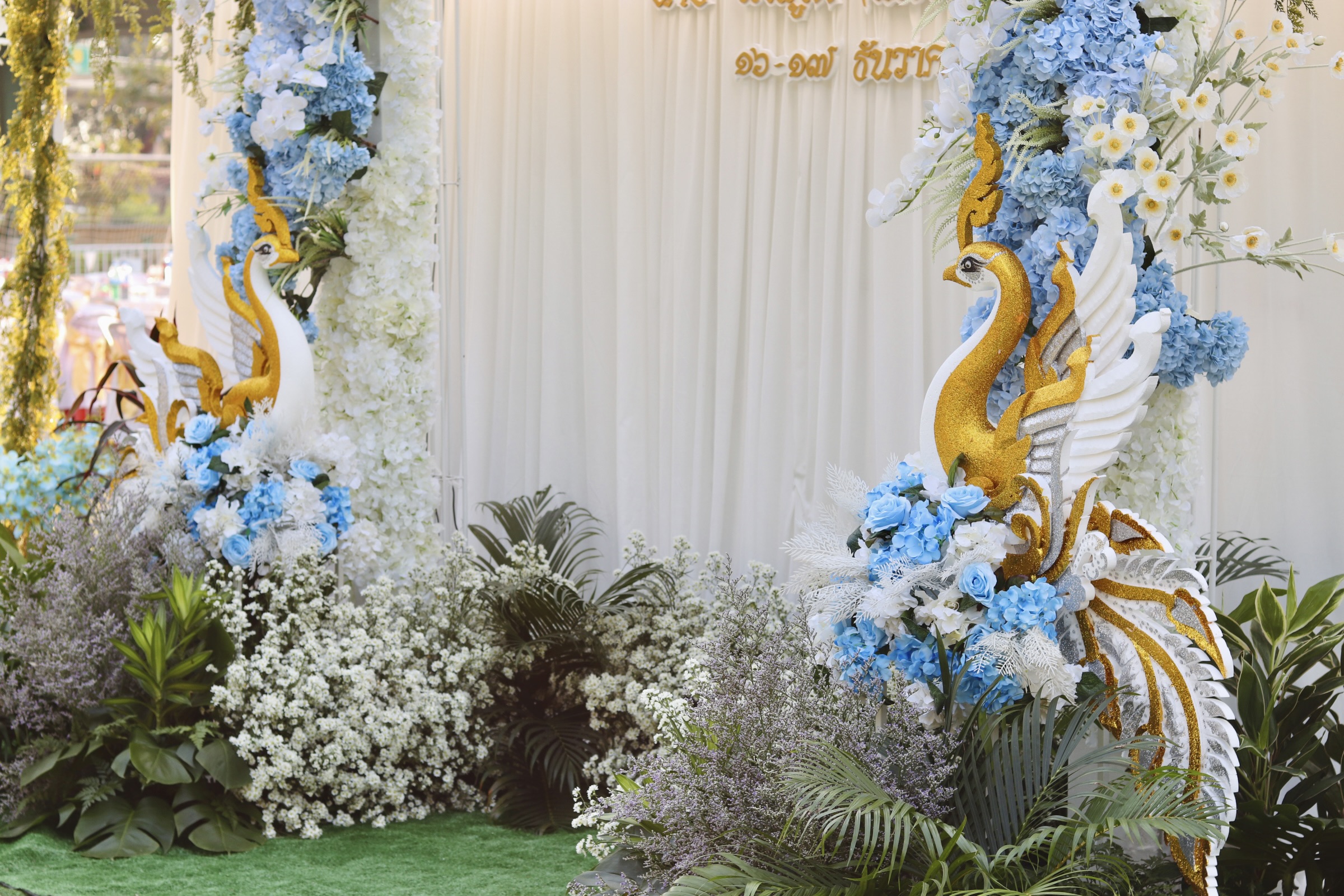 แบคดรอปงานอุปสมบท แบบป่าหิมพานต์