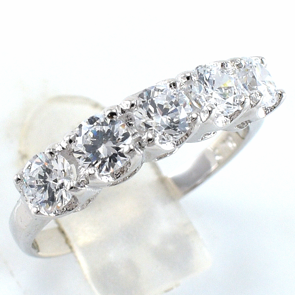 แหวนเงินแท้ราคาถูกชุบทองคำขาว เพชรCZแท้ งานประณีตสวยงาม สั่งผลิตค่ะ