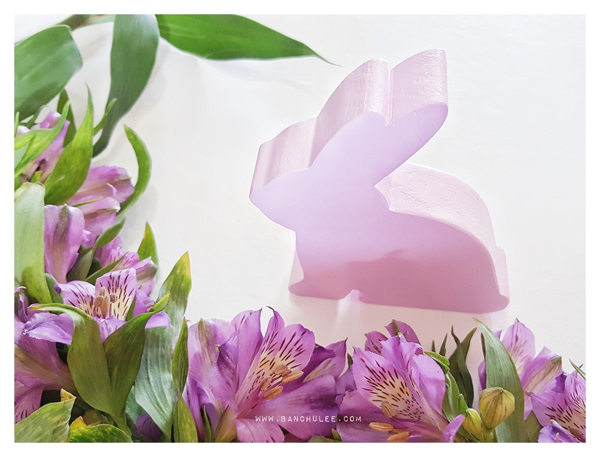 Wooden Bunny - Spring Beauty