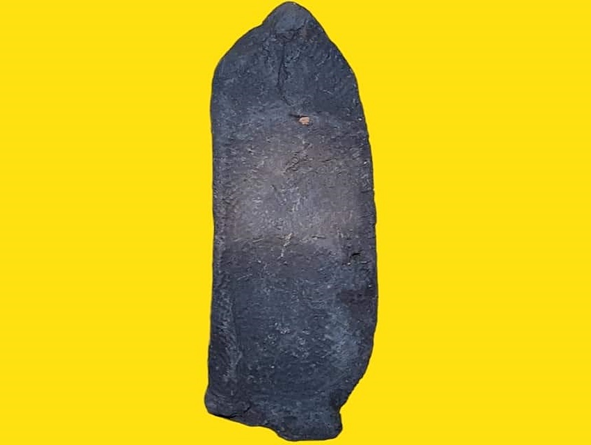 พระร่วงยืน ประทานพร สุโขทัย เนื้อดิน พิมพ์เล็ก ขนาด 1.5 x 4 cm.