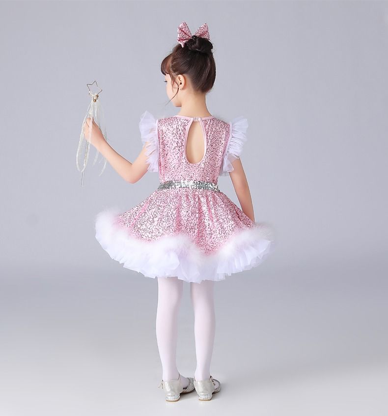 ชุดเต้น ชุดหรีด ชุดเชียร์ บาตอง เดรสระบายฟรุ้งฟริ้ง