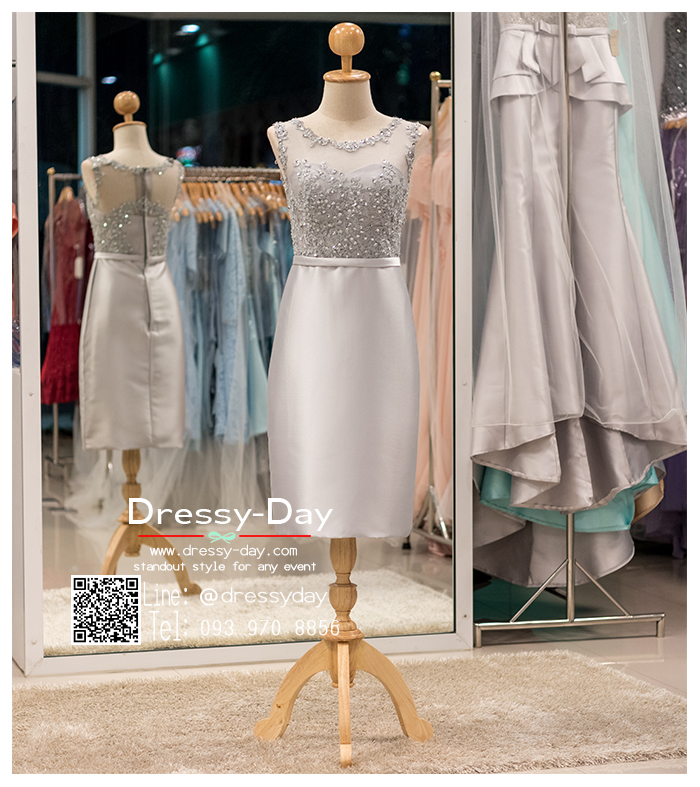 รหัส ชุดราตรี : PFS039 ชุดแซกผ้าลูกไม้งานสวยตกแต่งกริตเตอร์ ชุดราตรีสั้นหรูสีเทาเงิน สวย สง่า ดูดีแบบเจ้าหญิง ใส่เป็นชุดไปงานแต่งงาน งานกาล่าดินเนอร์ งานเลี้ยง งานพรอม งานรับกระบี่