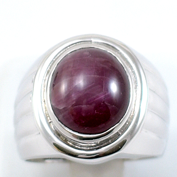 แหวนเงินแท้ราคาถูกชุบทองคำขาว ทับทิมแท้ 8.10 กะรัต งานประณีตสวยงาม สั่งผลิตค่ะ