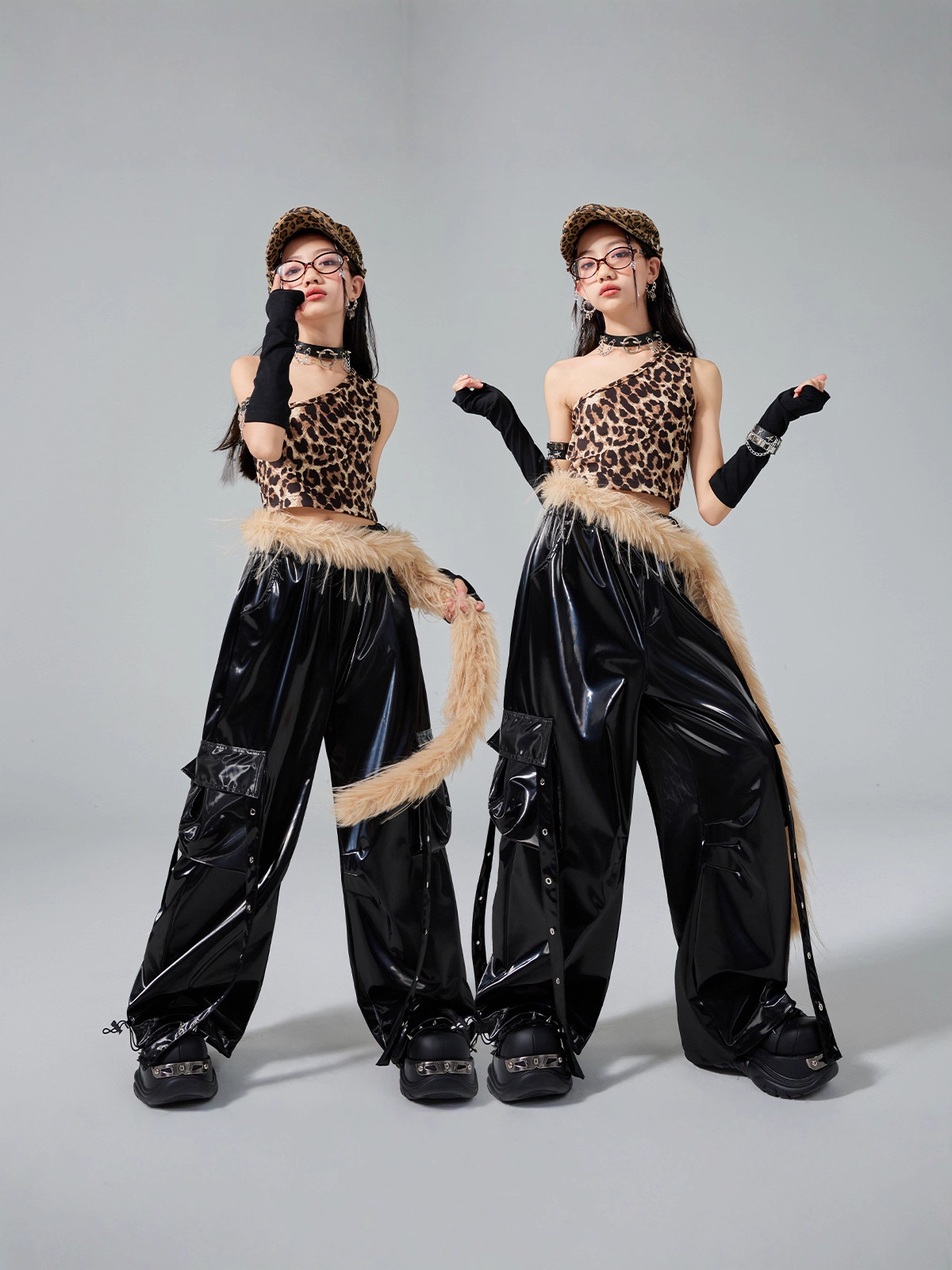 Friendly4kid ชุดเต้น เด็กผู้หญิง เซ็ตเสื้อลายเสือ+กางเกงแนวสตรีทลุคฮิปฮอป**เปิดจอง