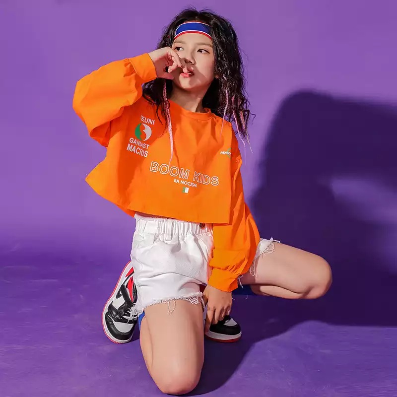 ชุดเต้น แดนซ์ เสื้อส้ม+กางเกงสีขาว